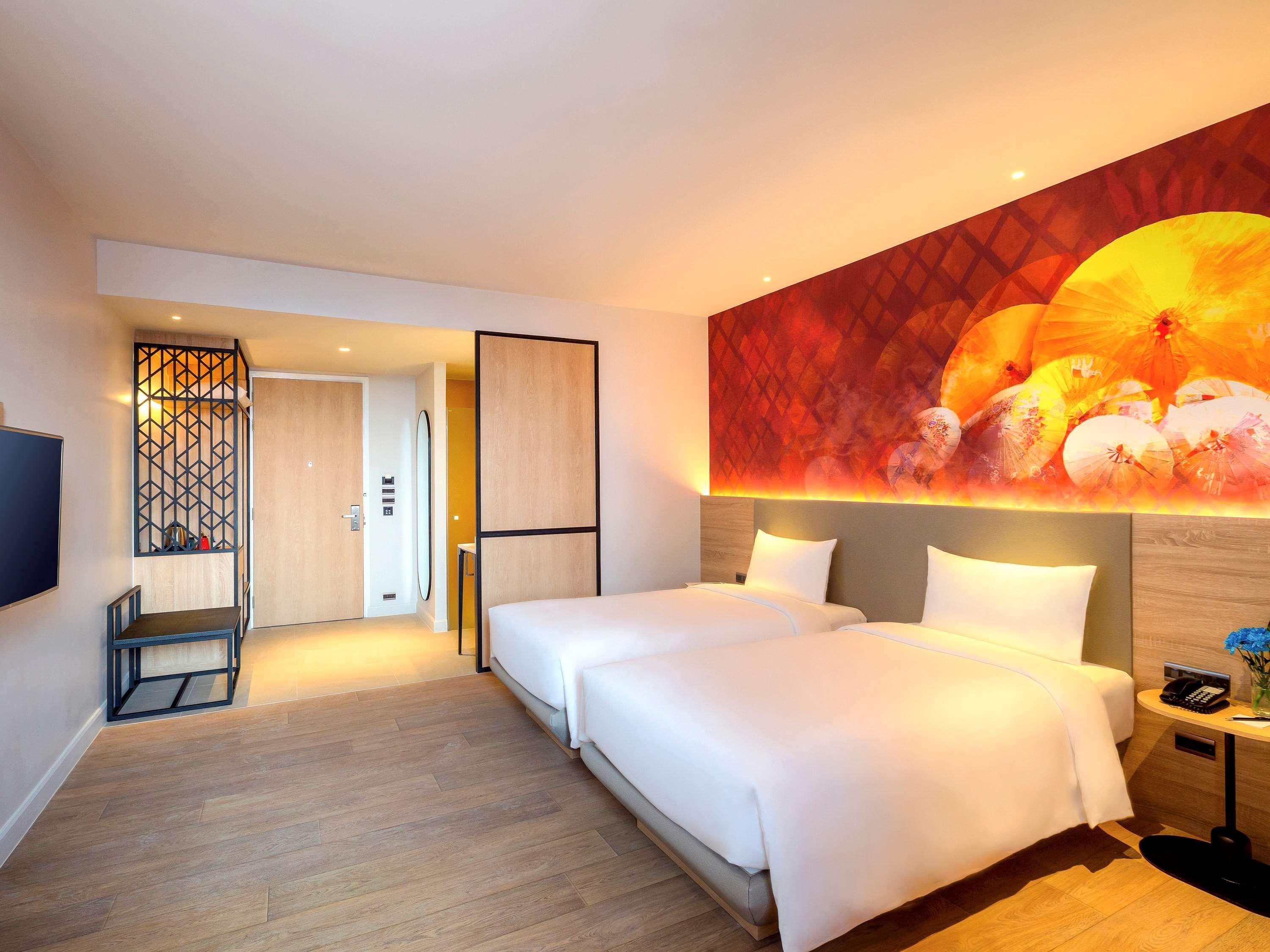Ibis Styles Bangkok Ratchada Exterior foto