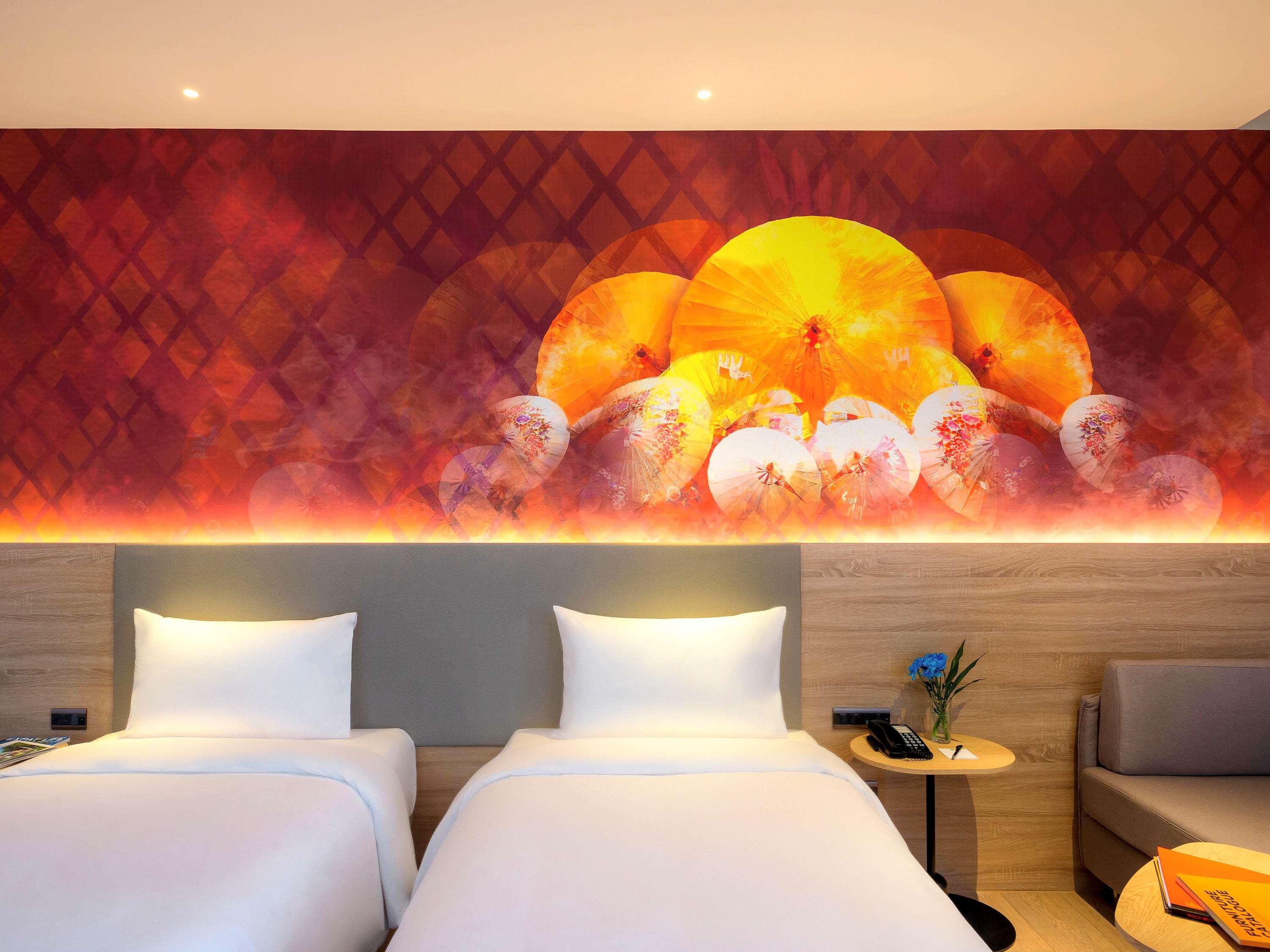 Ibis Styles Bangkok Ratchada Exterior foto
