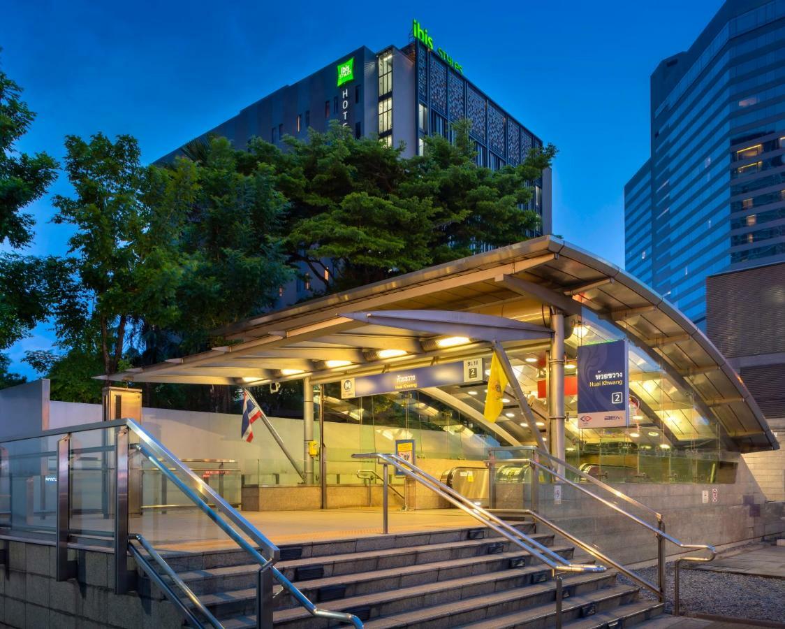 Ibis Styles Bangkok Ratchada Exterior foto